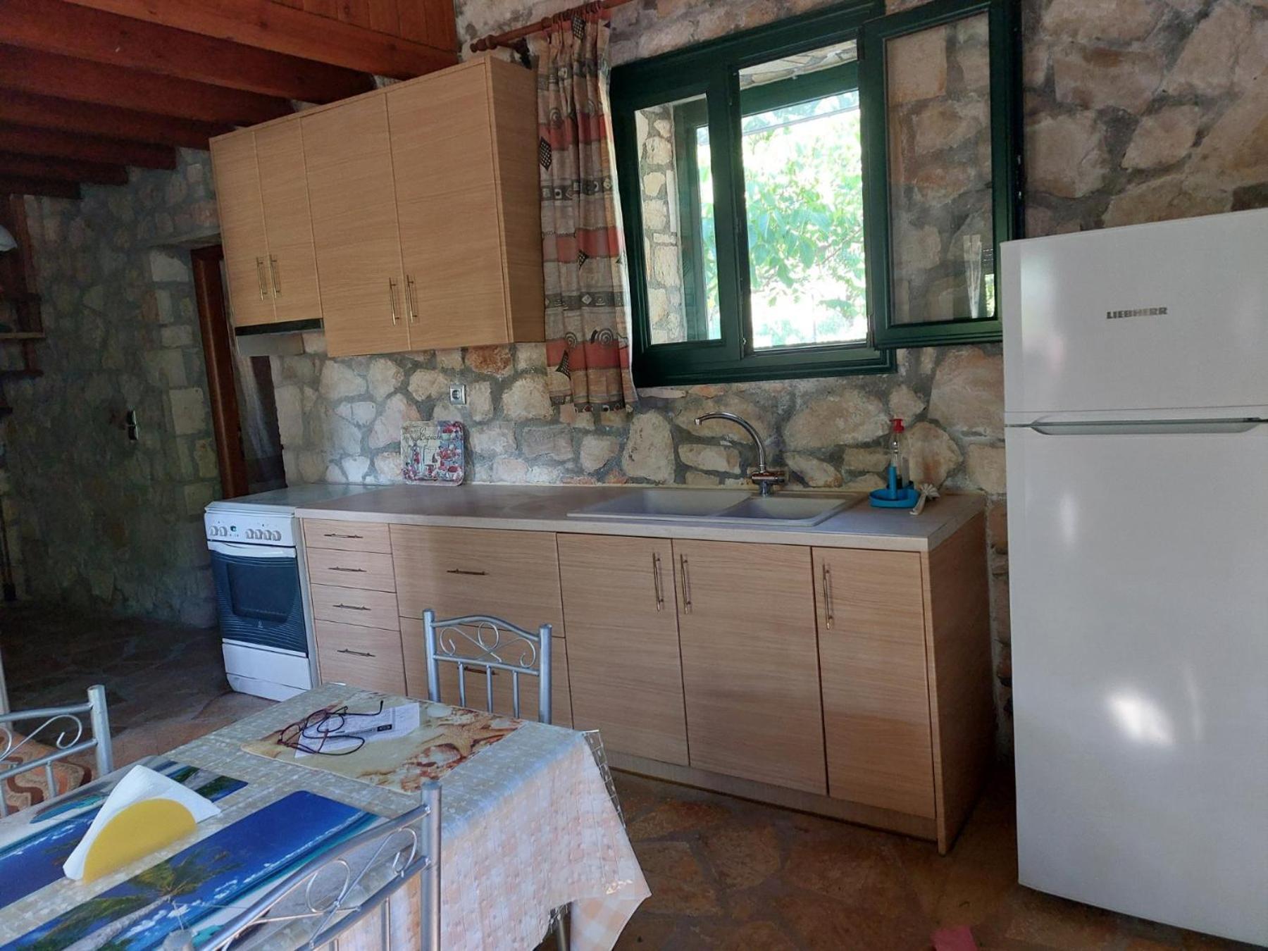Вилла The Stone House-Zacharatos Nikolaos Poulata Экстерьер фото